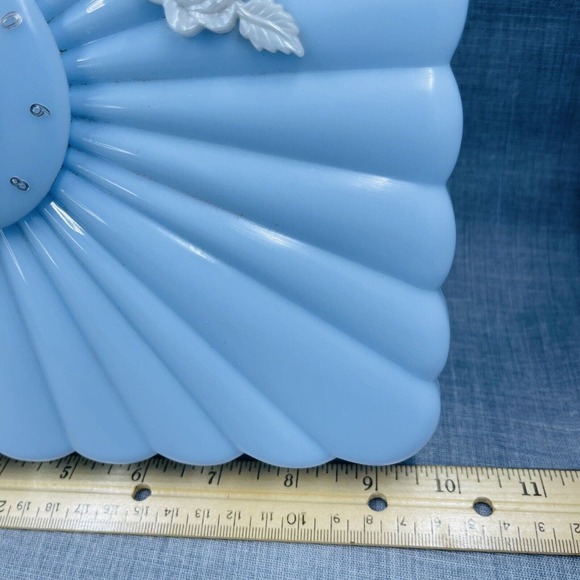 MCM Menda Co. PILL SAFE Combination Wall Mount Keeps Meds Out of Reach Vtg - Picture 16 of 16